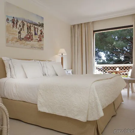 Regourd Hotell 2*