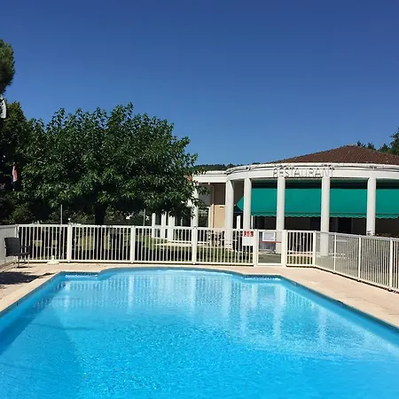 Regourd Hotell